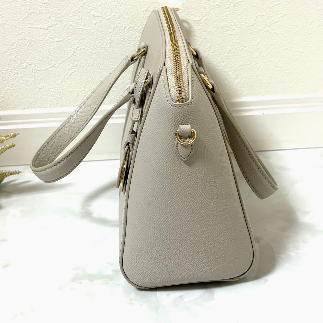 未使用品FURLA MINERVA ミネルヴァ S サッチェル　ショルダーバッグ