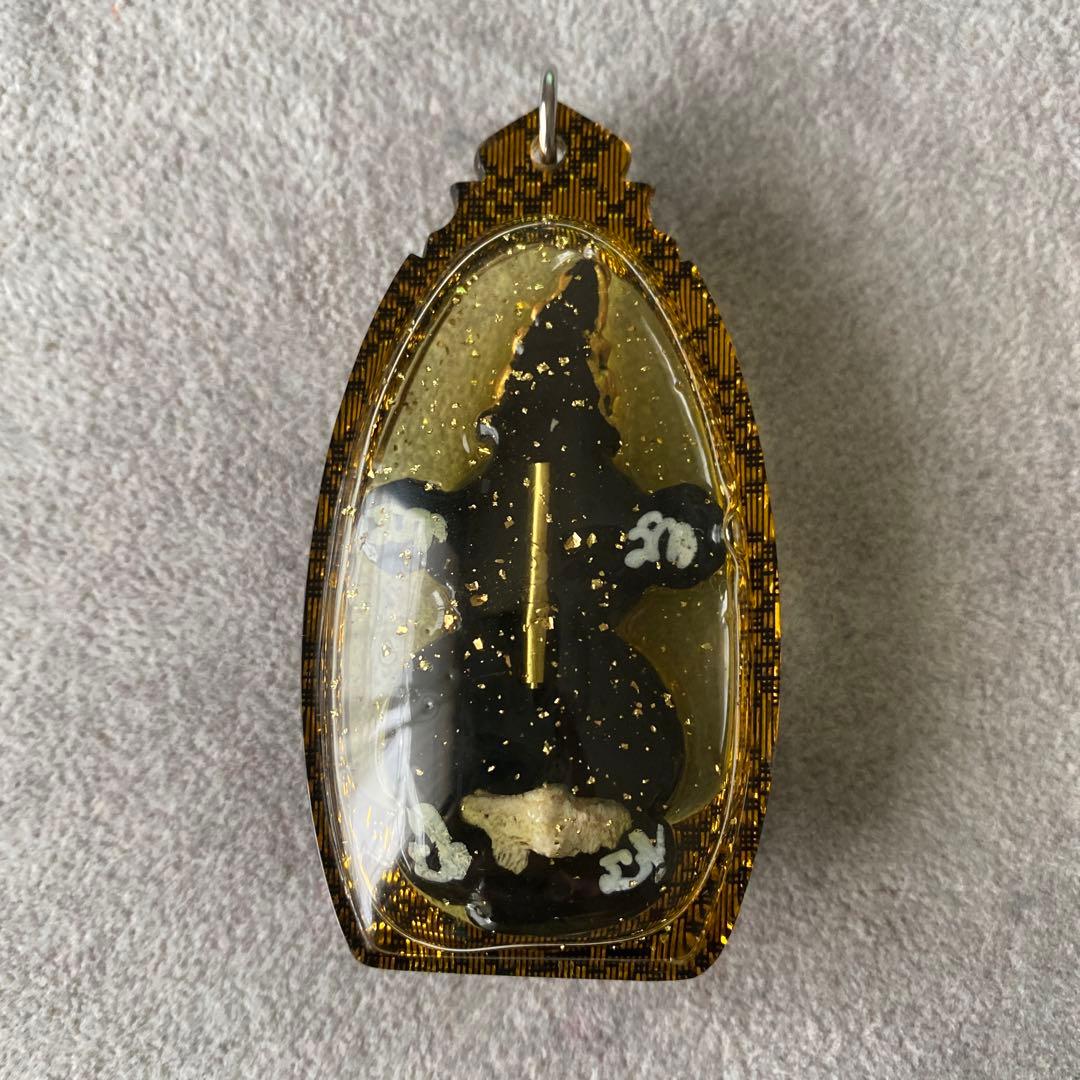 プラクルアン 精霊ンガン LPプーン師 超レア品 愛 成功 ビジネス運 御守り