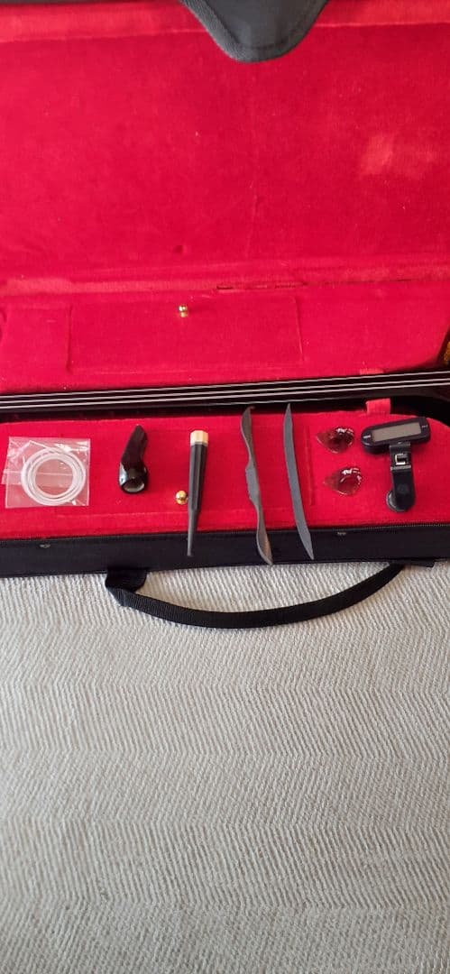 高級品沖縄三線豪華セット①☆ケース付属品多数☆両面本ヘビ革本蛇革リアルスネーク