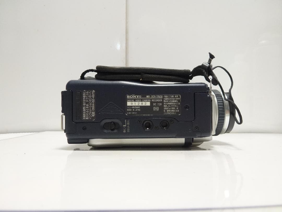 動作品 Mini DV　ソニーデジタルビデオカメラ　SONY DCR-TRV30