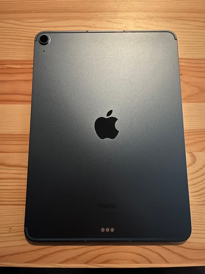 iPad Air 第5世代256GB Wi-Fi + Cellular　ブルー