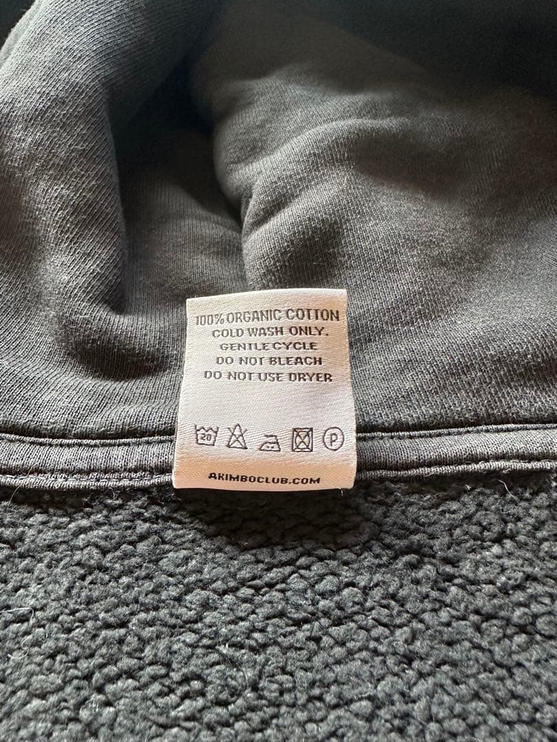 あ*ー様 akimbo zip up hoodie - black