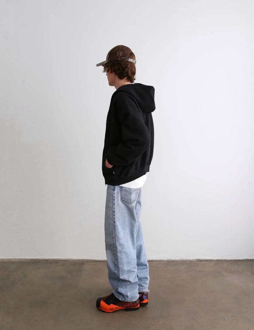 あ*ー様 akimbo zip up hoodie - black