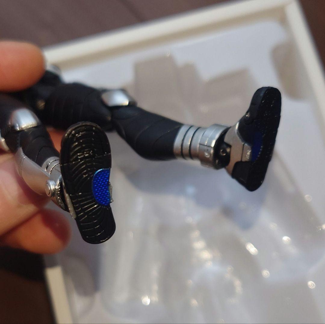 S.H.Figuarts (真骨彫製法)仮面ライダーカブト 仮面ライダーガタック