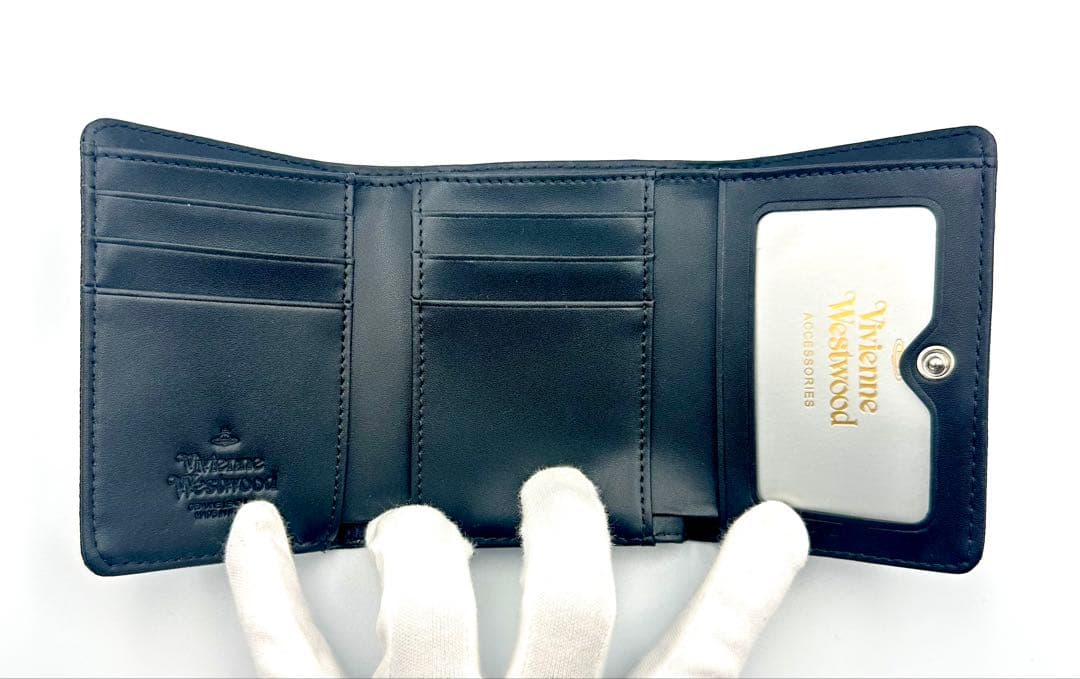 【♡新品未使用♡】Vivienne Westwood 三つ折り財布 ブラック 黒