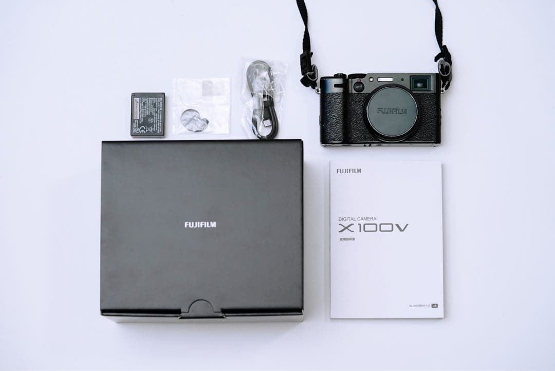 Fujifilm X100V ブラック コンパクトデジタルカメラ