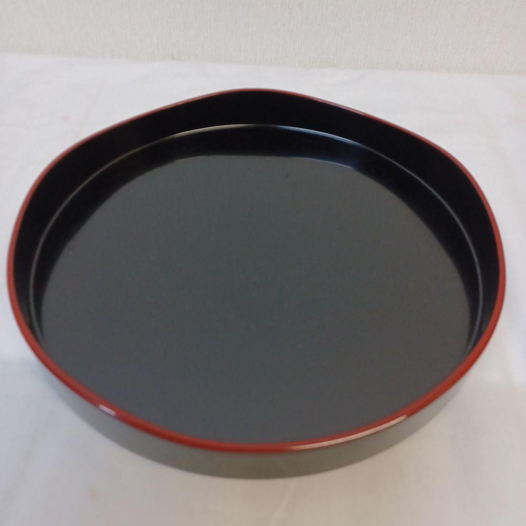 花型盆と山道盆