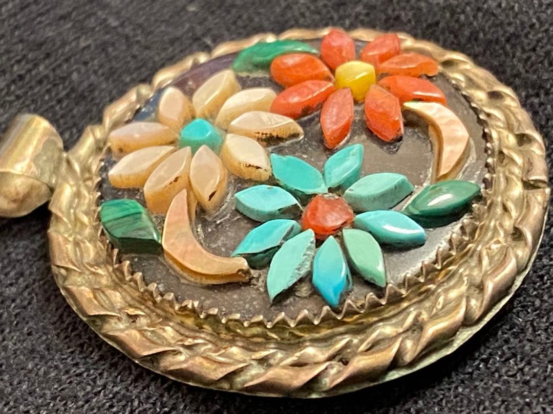 激レア　インディアンジュエリー　ズニ族　ペンダント　トップ　vintage