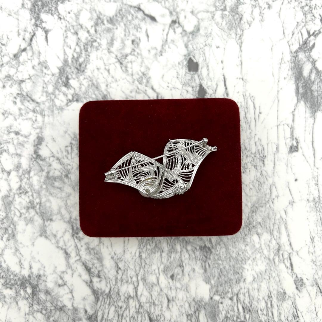 極美品✨ ブローチ パール 白蝶真珠 パールブローチ 10.5mm シルバー