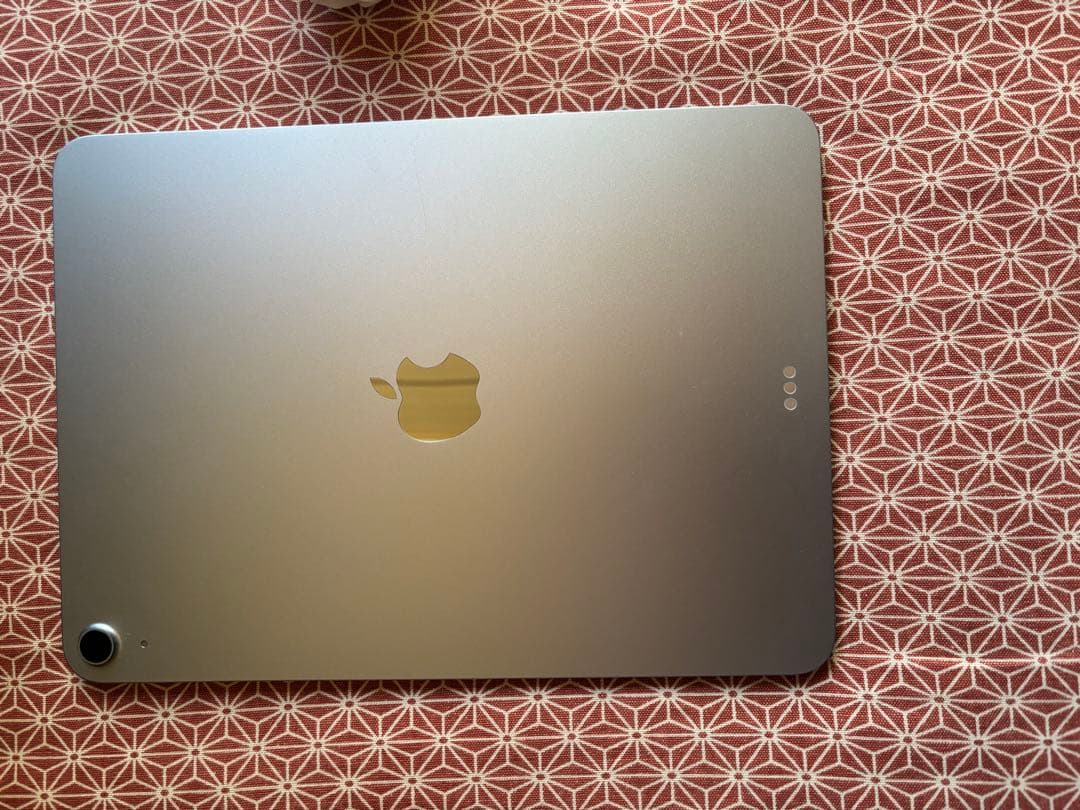 11インチiPadAir128GB ブルー 保護フィルム、カバー付き