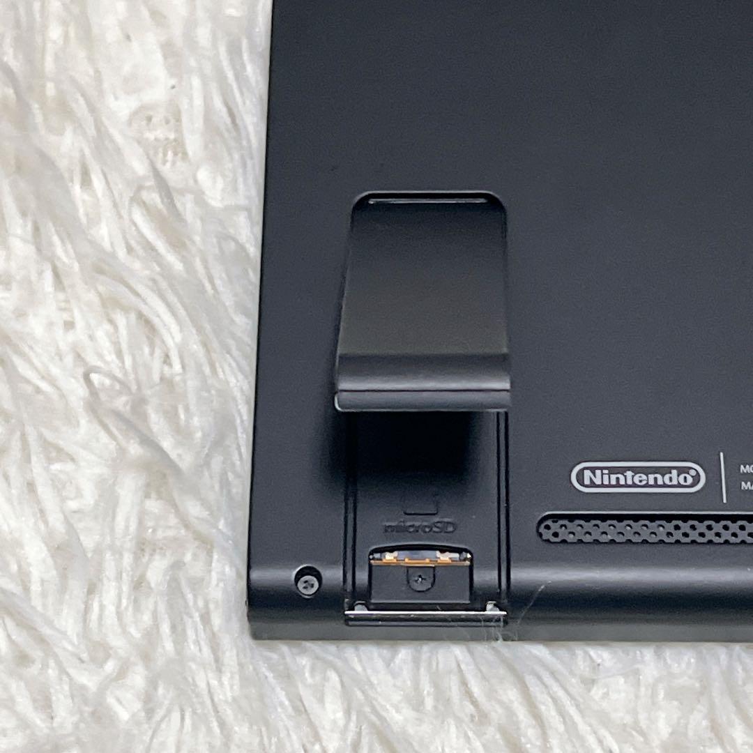 極美品　Nintendo Switch バッテリー強化版 本体のみ 2021年