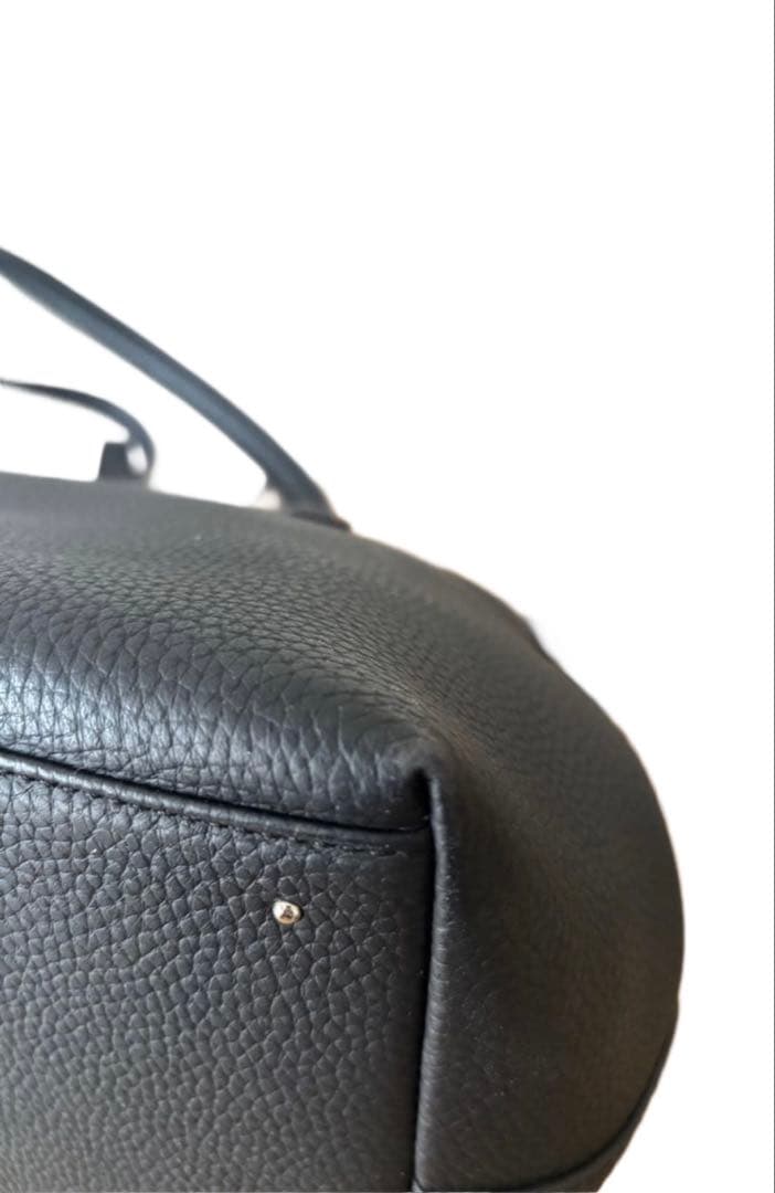 VASIC Graf ブラックレザートートバッグ