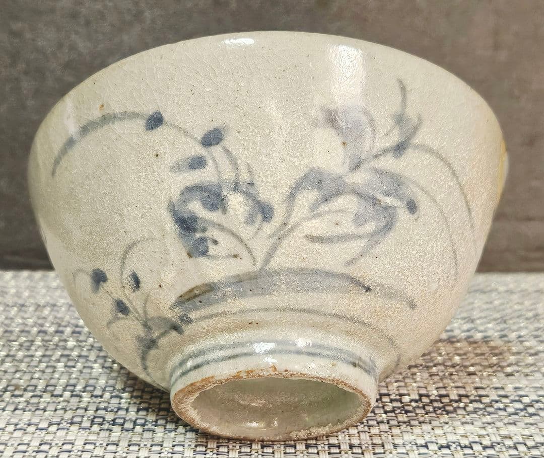 江戸時代初期　初期伊万里　染付　草花図 碗　茶碗　呼び継ぎあり　陶片　古陶磁器