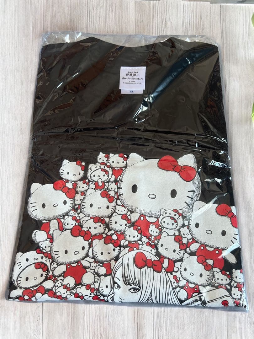 伊藤潤二✖️サンリオTシャツ