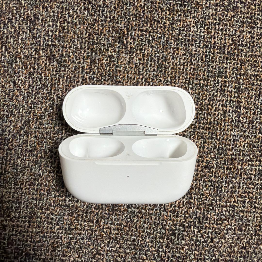 AirPods pro2 第二世代　Apple 純正品