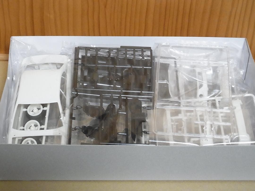 フジミ　ロウきゅーぶ　スバル　レガシィ　B4