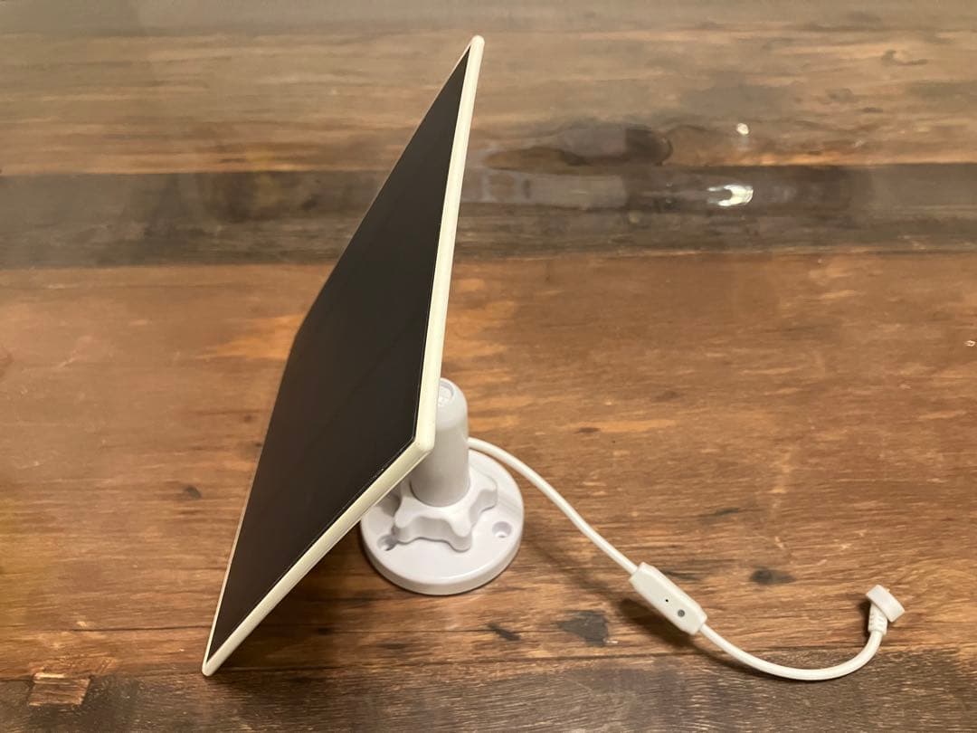 Google Nest Cam ソーラーパネルセット