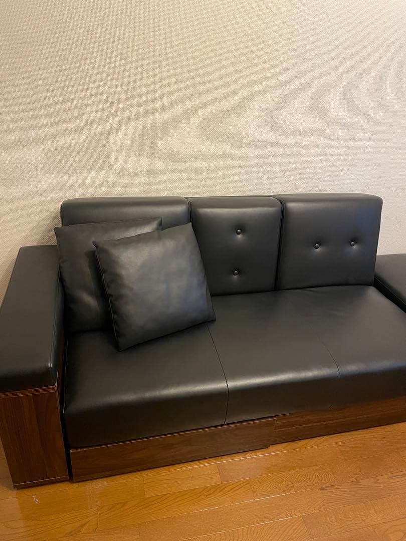 【kumichou9325】モダンデコソファ