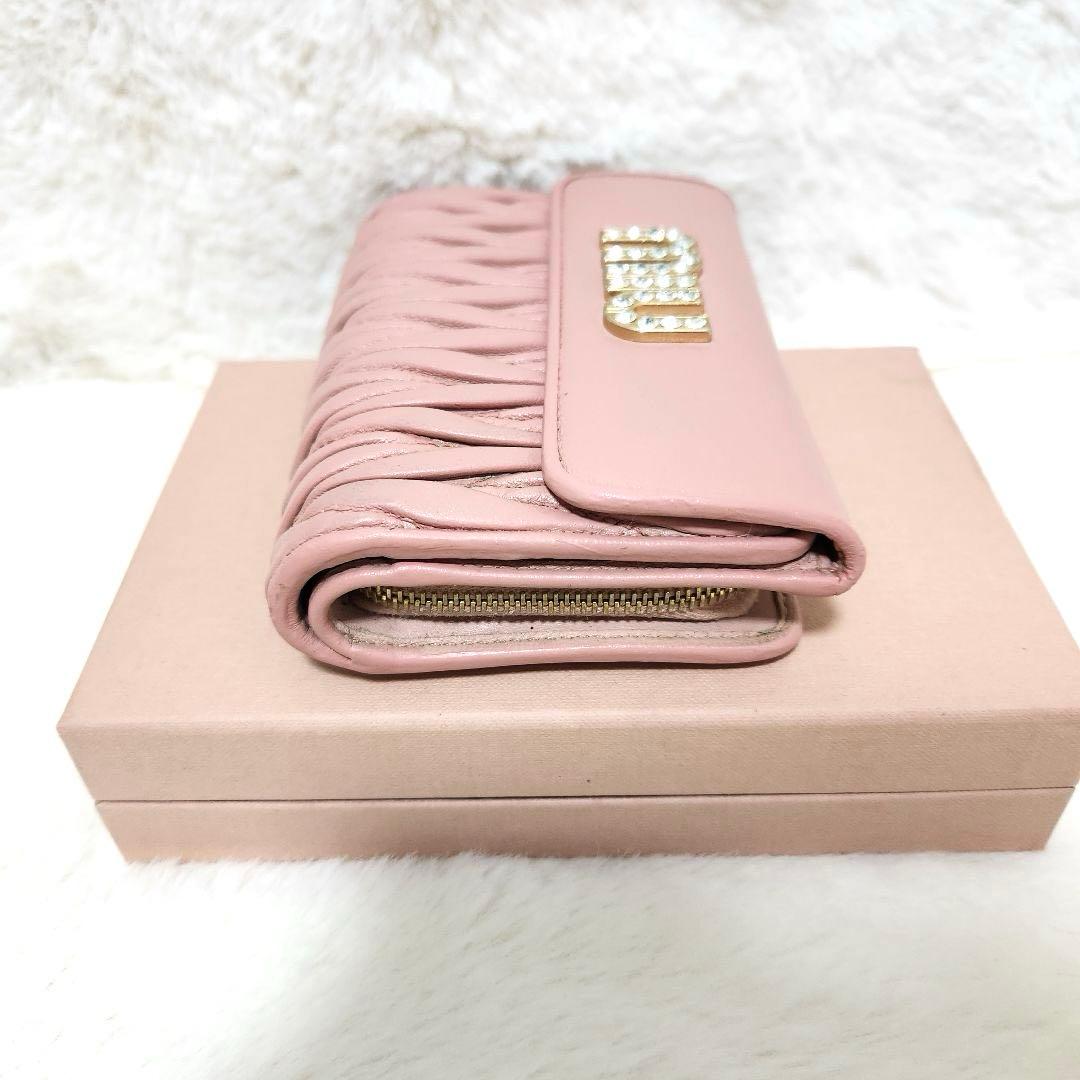 ✨極美品　付属品完備✨ミュウミュウ　三つ折り　マテラッセ　ビジュー　ピンク