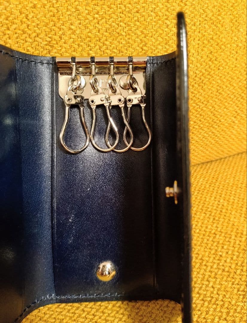 CYPRIS キプリス　キーケース　ブラック　コードバン