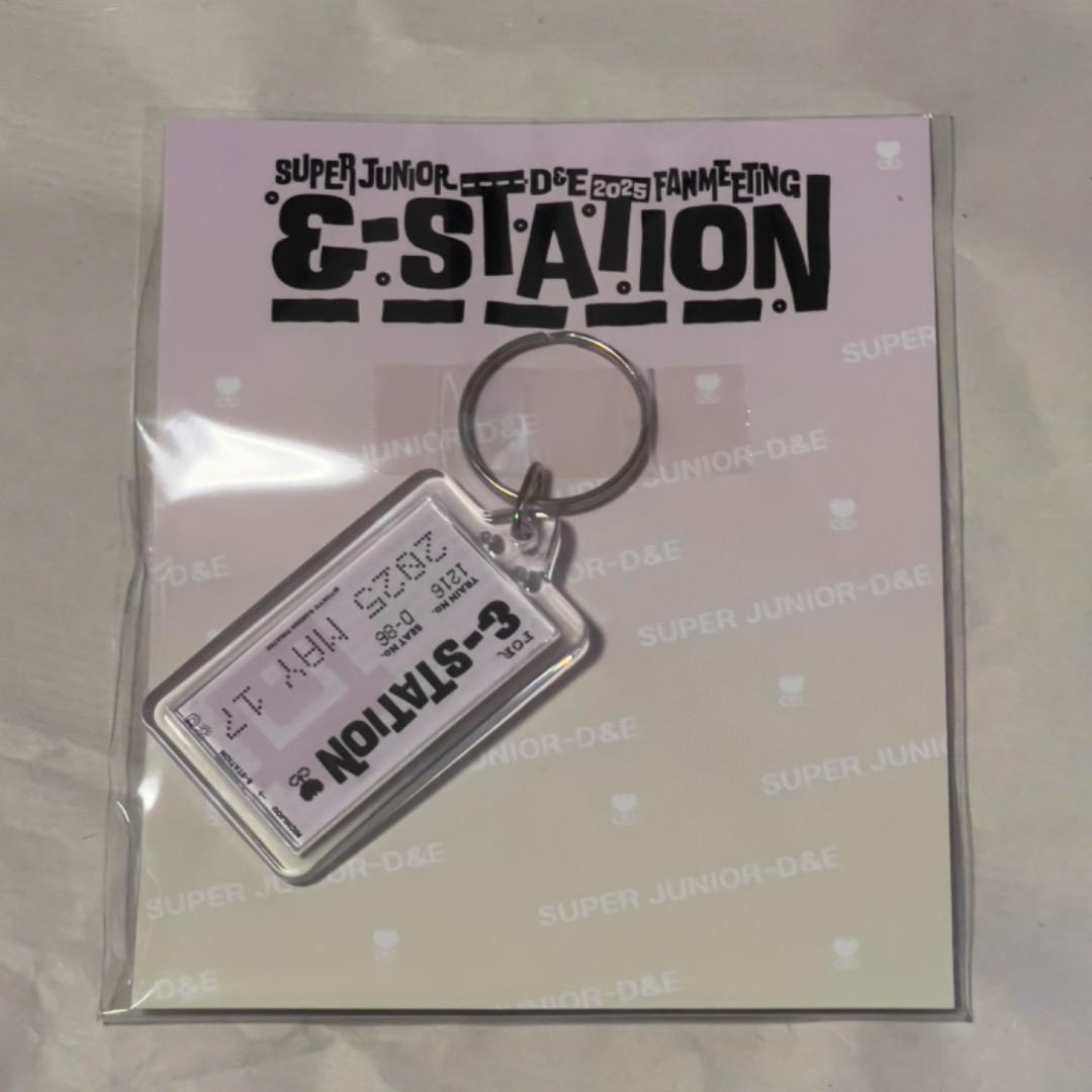 D&E 特典トレカ Tシャツ アクスタ キーホルダー ペンミ ウニョク ドンヘ