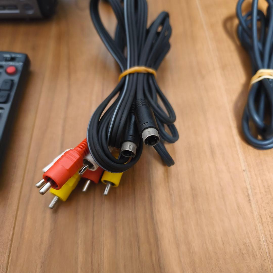 【動作確認済/希少3CCD】SONY Hi8ビデオカメラ CCD-TR3000