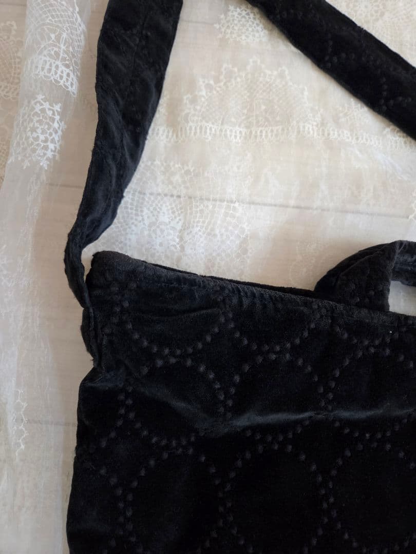 minä perhonen コーデュロイショルダーバッグ　ブラック　S