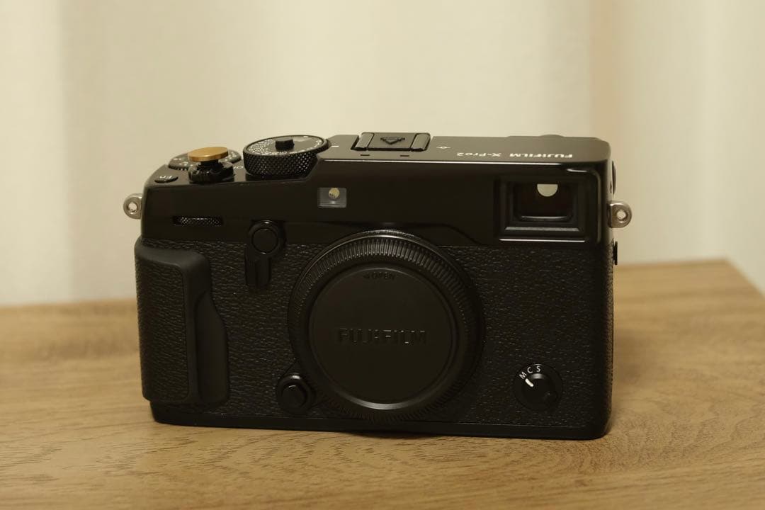 【良品】Fujifilm x-pro2 本体+充電器 シャッター枚数 3,365