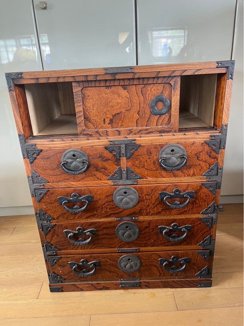 伝統民芸家具 岩谷堂タンス　箪笥　チェスト