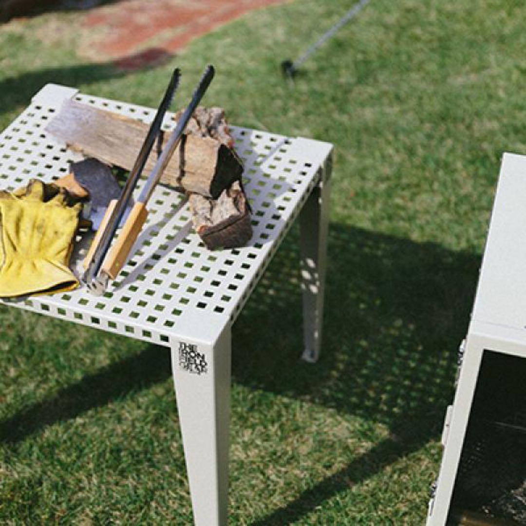 かたつむり 　 鉄の足[ S ] テーブルの足4本