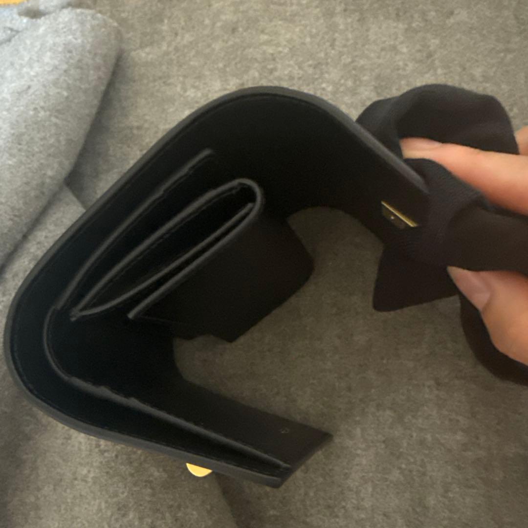 セリーヌ CELINE 財布 16（セーズ）