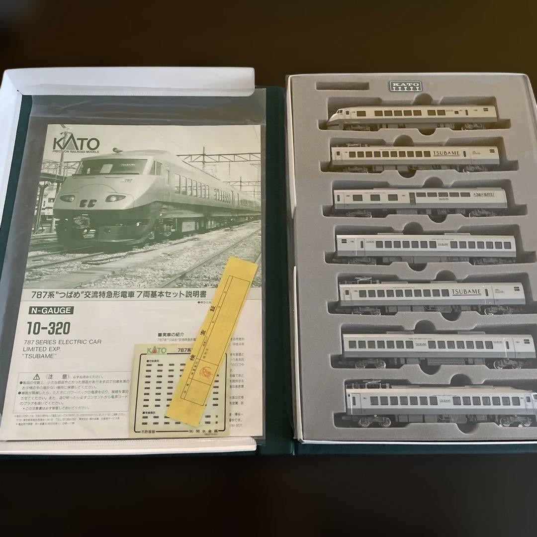 KATO製のNゲージ、10-320 787系つばめモデル7両編成