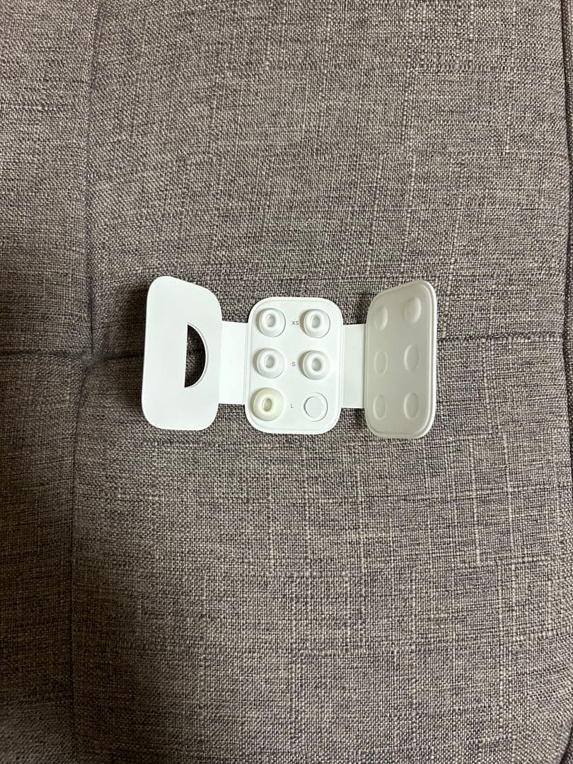 即購入⭕️値段交渉⭕️ AirPods Pro 2世代 本体 充電ケース付