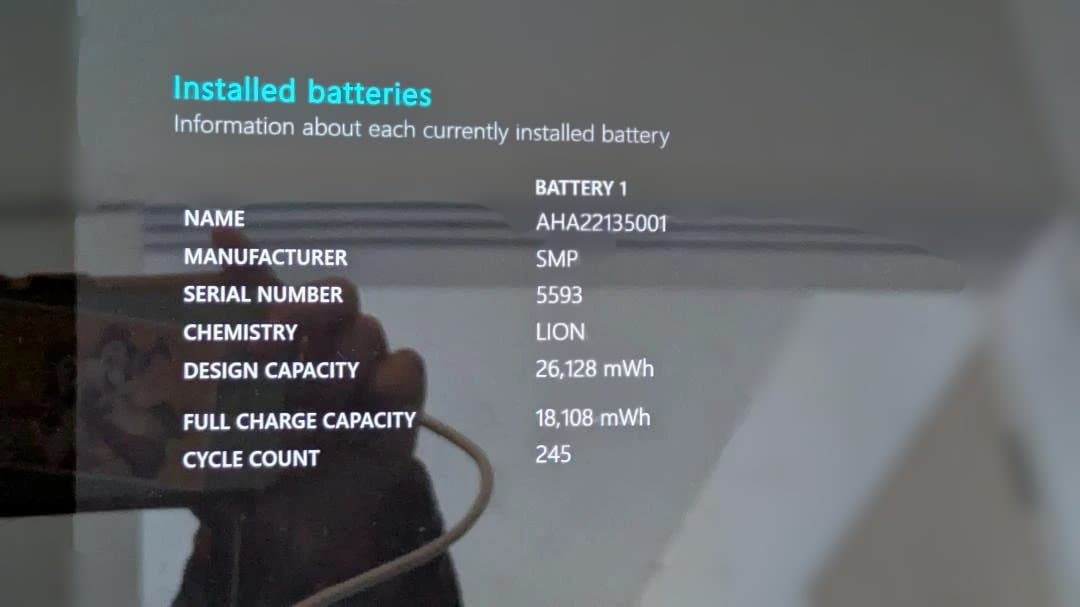 Microsoft Surface Go 本体 キーボード＆電源アダプター付き