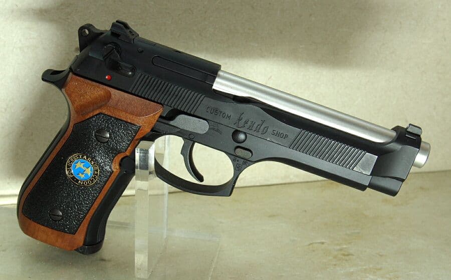 東京マルイ バイオハザード サムライ・エッジ M92Fカスタム ジルバレンタイン