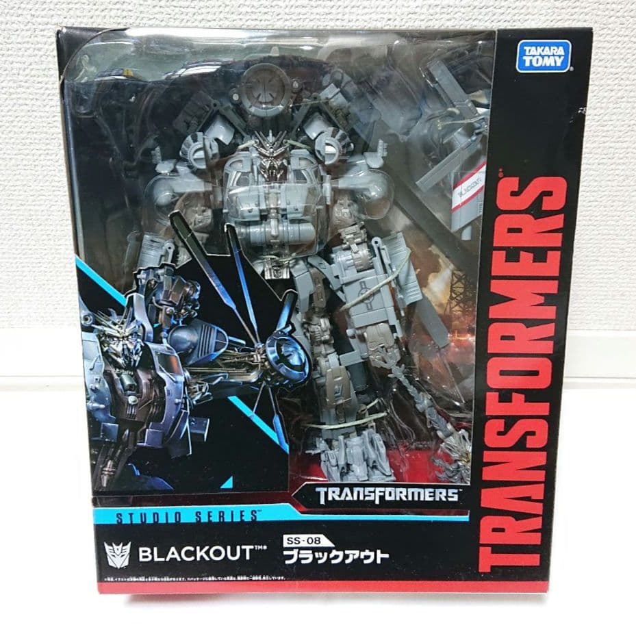 未開封 トランスフォーマー スタジオシリーズブラックアウト SS-08
