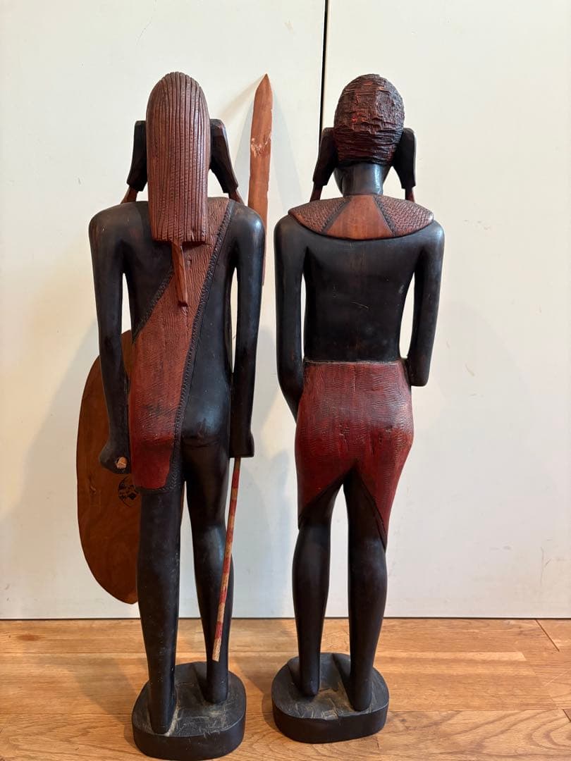 アフリカ民芸品　アンティーク60㎝サイズ　タンザニアマサイ族　木彫りペア人形