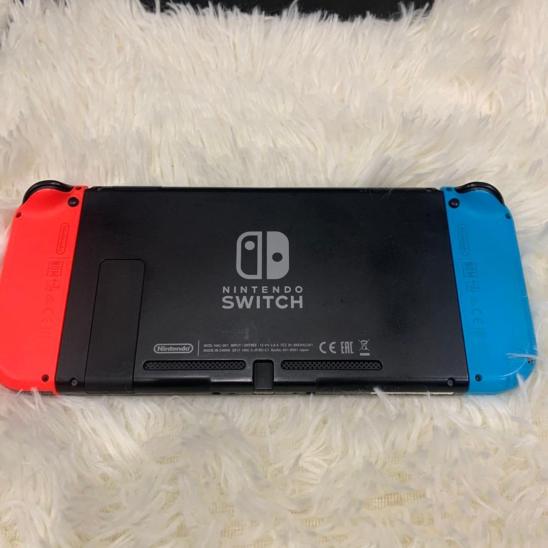 シュシュ様 Nintendo Switch 本体 青/赤