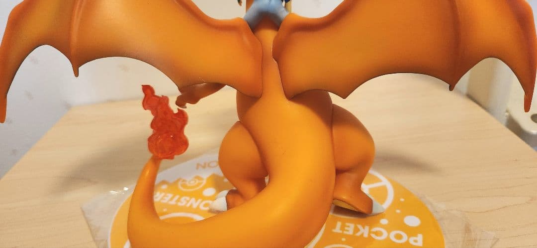 メガハウス　G.E.M.シリーズ サトシ&ピカチュウ&リザードン　フィギュア