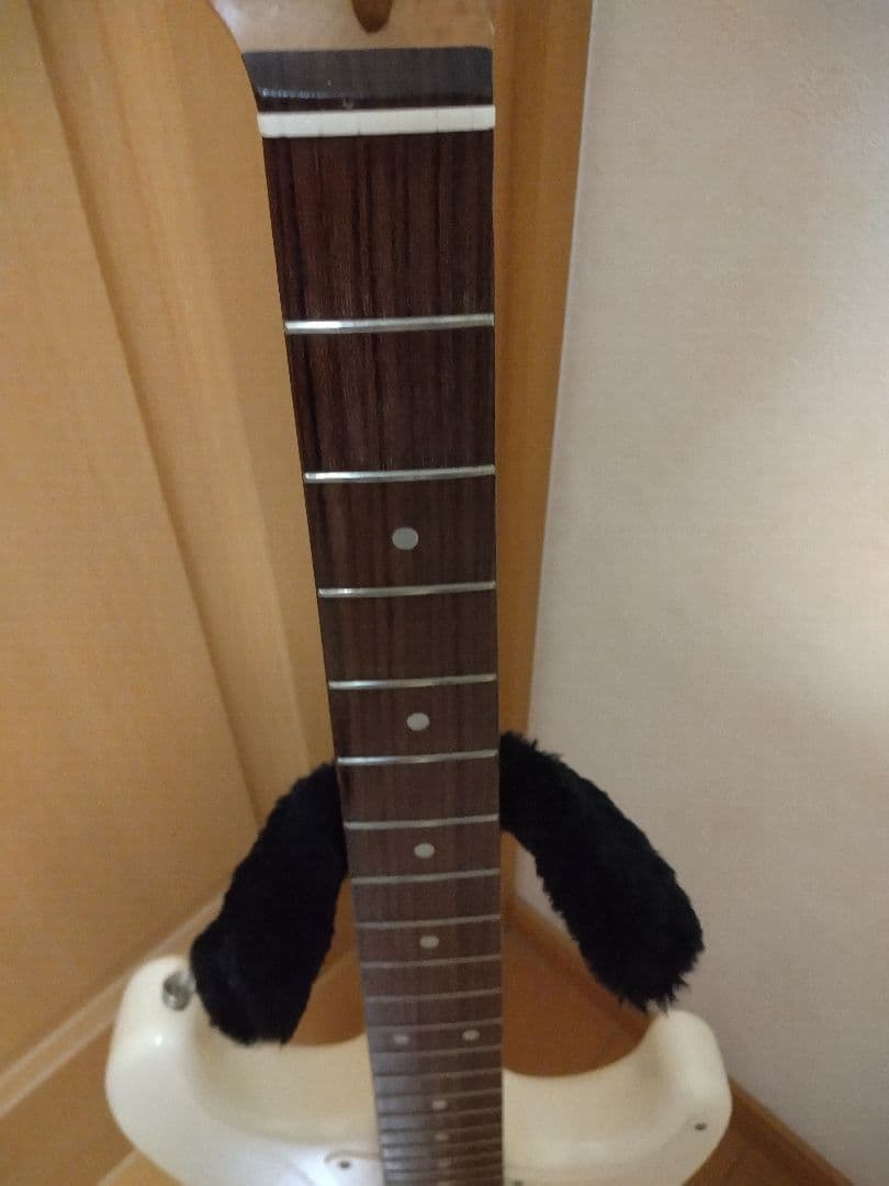 最終価格！ フレイムネックストラト Squier By Fender