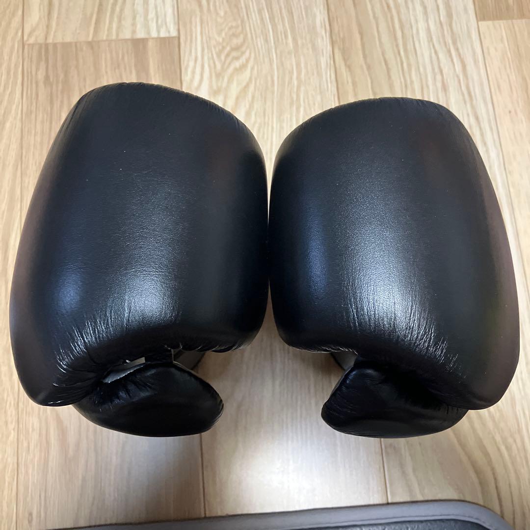 REYES レィジェス ボクシンググローブ 10oz ブラック ほぼ未使用