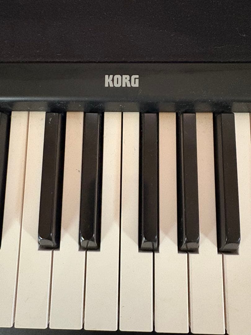 電子ピアノ　若干難あり　KORG