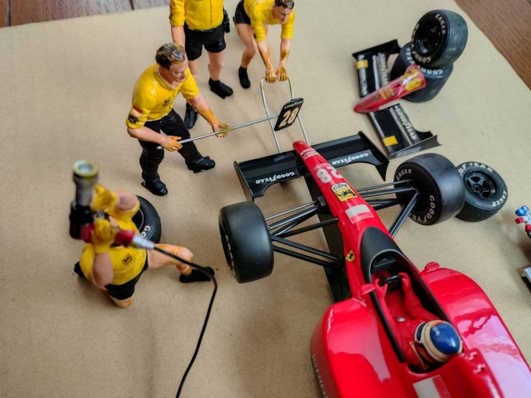 1/20 タミヤ　ミニカー　ピットクルー　セット