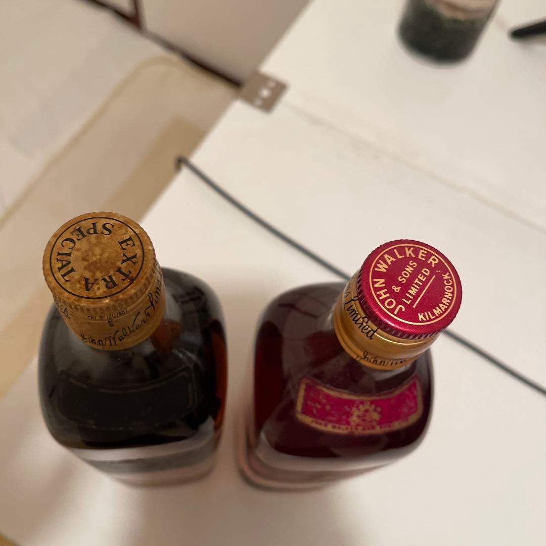 ジョニーウォーカー 特級　ブラック　レッド　70年代 白紋章