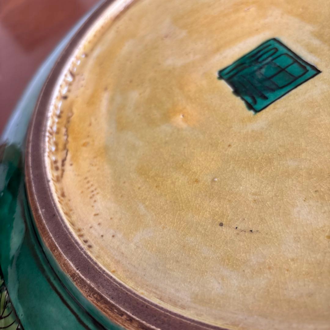 アンティーク九谷焼の大皿　カラフルな菊の絵尽くし