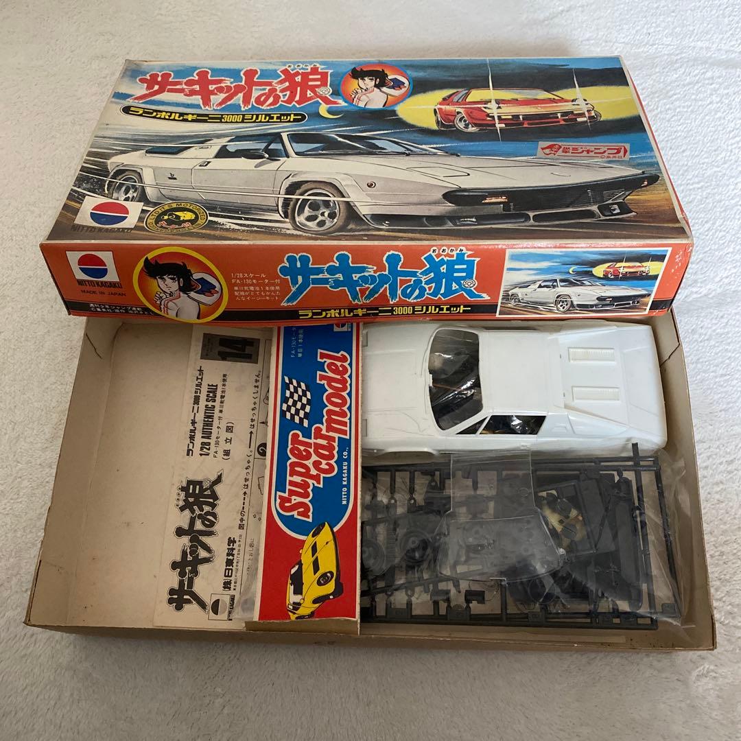 サーキットの狼 ランボルギーニ3000シルエット　1/28スケール