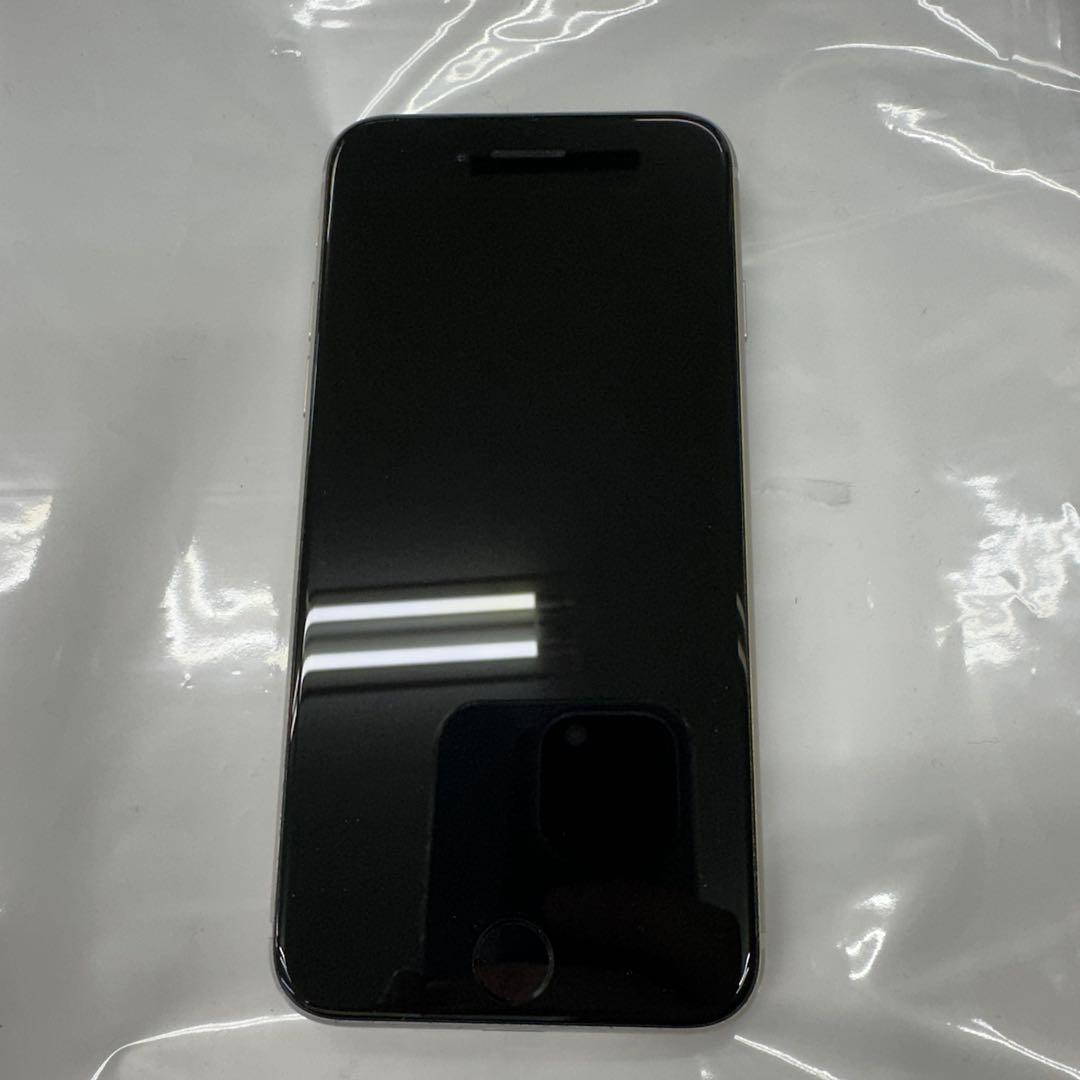 Apple iPhone SE 第3世代 64GB ホワイト