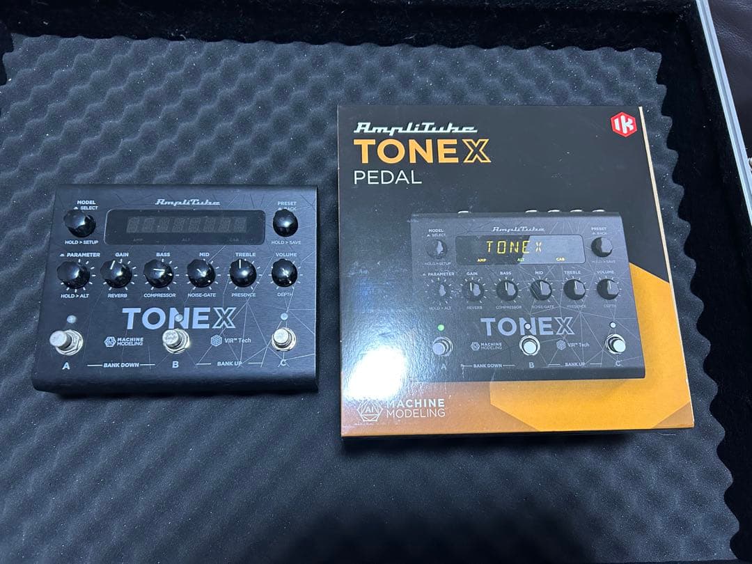 IK Multimedia TONEX ペダル