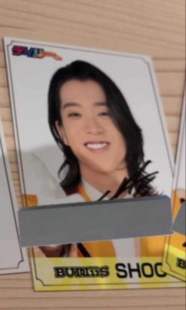 エビライ BUDDiiS shoot 新聞 直筆サイン入りトレカ