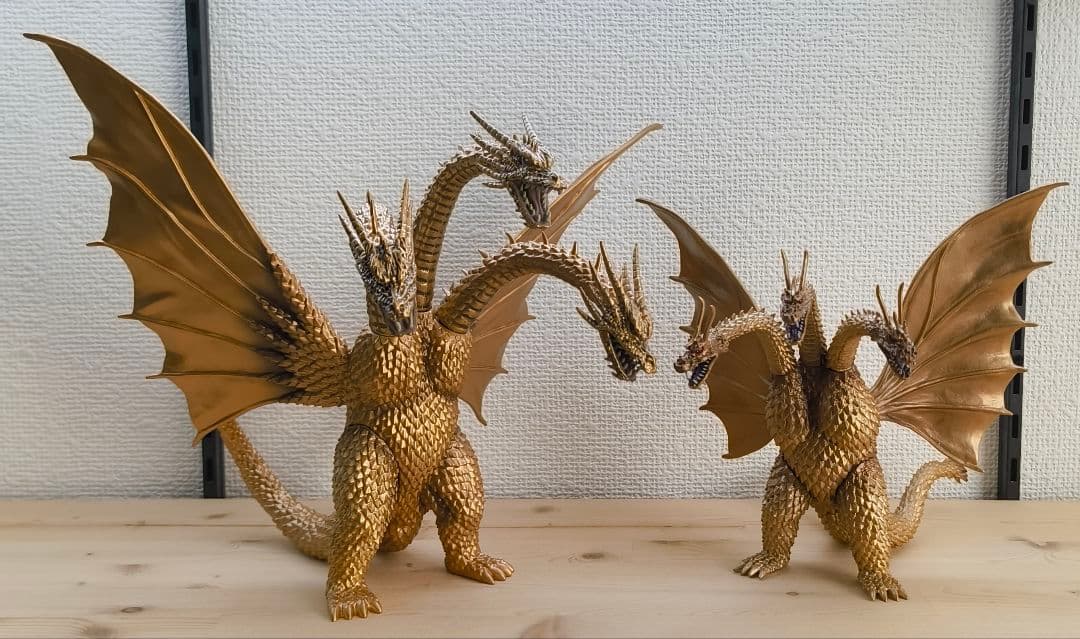 未接着 東宝怪獣コレクション　デアゴスティーニ　フィギュア キングギドラ 3種
